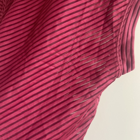 Lululemon Ahead By Miles Short Sleeve - Picture 12 of 13